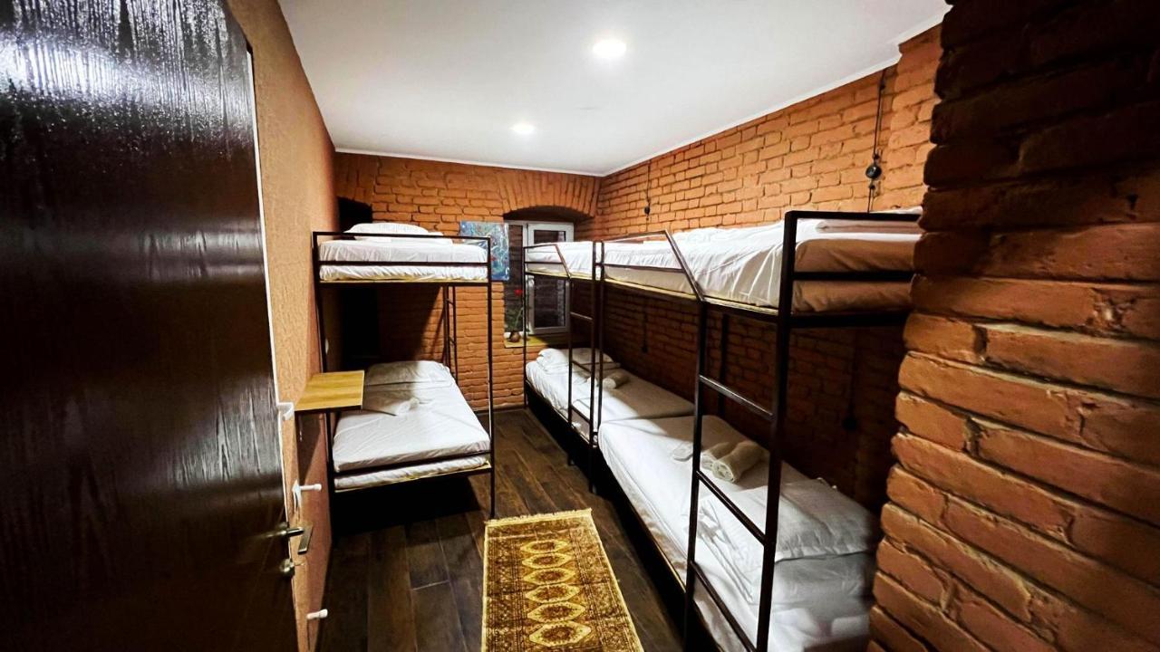Hostel Pirosmani تبليسي المظهر الخارجي الصورة