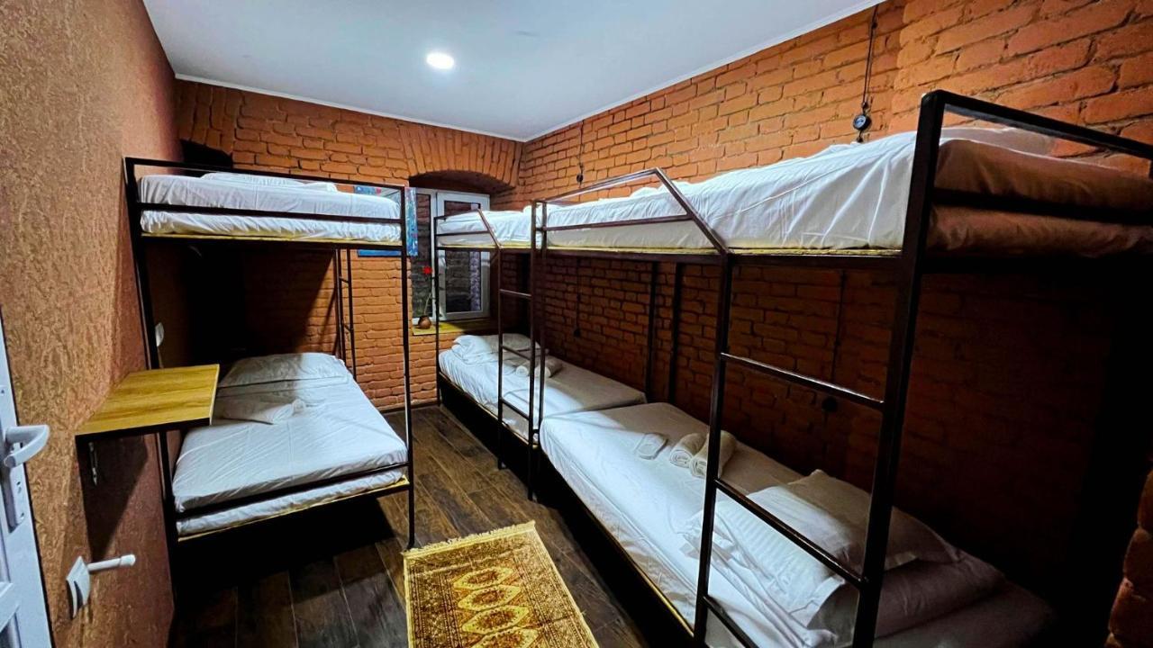 Hostel Pirosmani تبليسي المظهر الخارجي الصورة