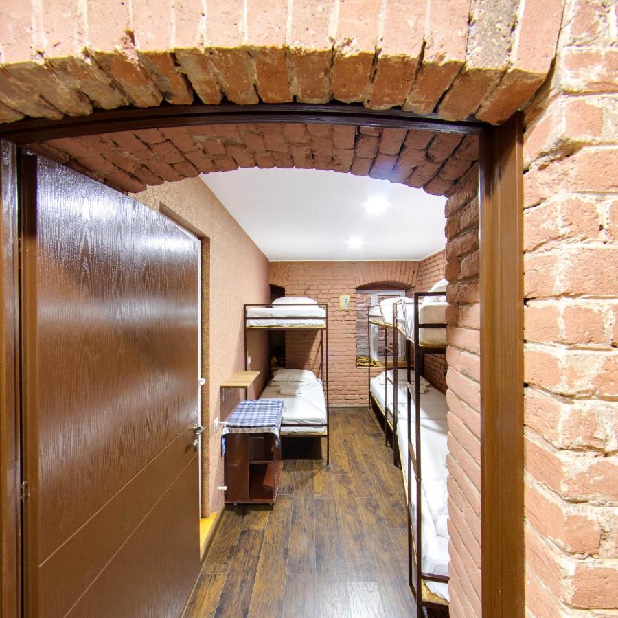 Hostel Pirosmani تبليسي المظهر الخارجي الصورة