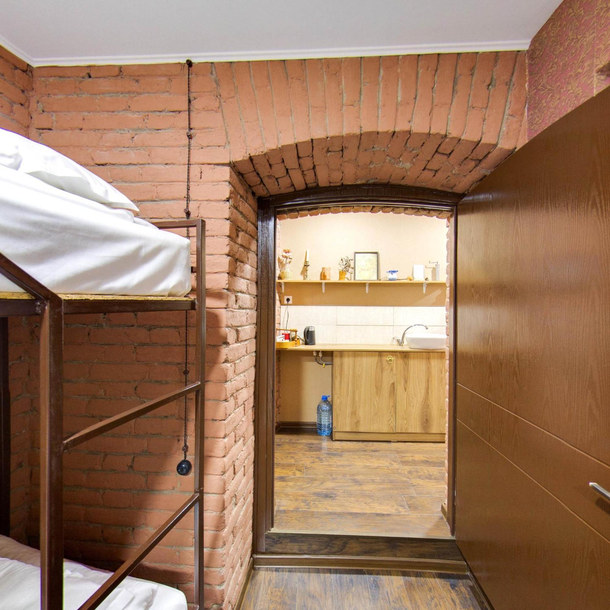 Hostel Pirosmani تبليسي المظهر الخارجي الصورة